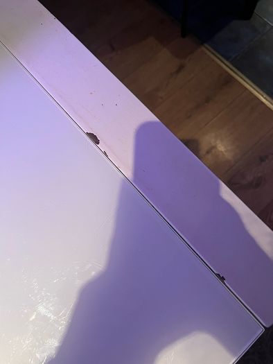 table and chairs