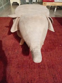 Elephant seat