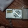 digital cameras x 3 sony cybershot olympus Image 5