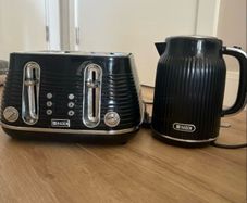 kettle and toaster