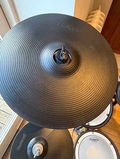Roland TD-15K V-Drums V-Tour Series Electronic Drum Kit