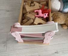 Montessori blocks