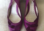 WEDGES - (NEW) Lulu Guinness Raphaella Wedge Sandals. Size 5