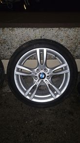 F30 18" staggered alloys