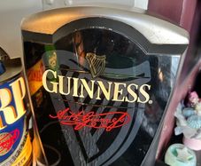 Guinness Light up font