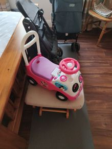 Minnie Mouse Walker