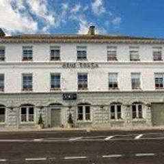 360 Quay Side Stay Hotel in Dungarvan