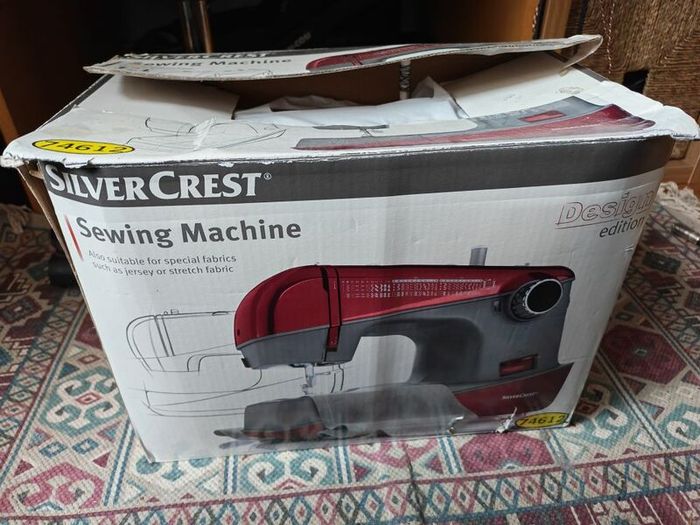 Silver crest sewing machine
