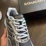 Saucony Pro Grid Omni 9 Image 4