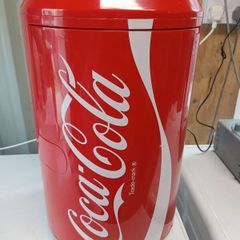 Coca-Cola Can-Shaped Portable Mini Fridge / Cooler