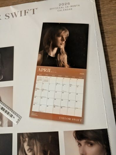 Wall calendar