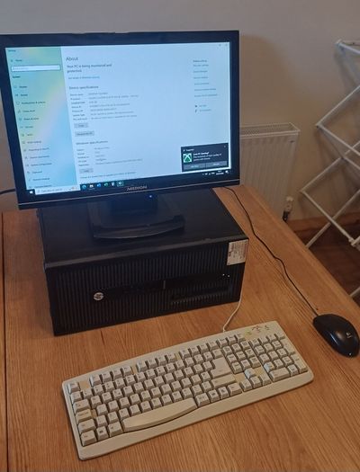 HP Prodesk 600 desktop PC i5, 500 GB Window 10 Pro