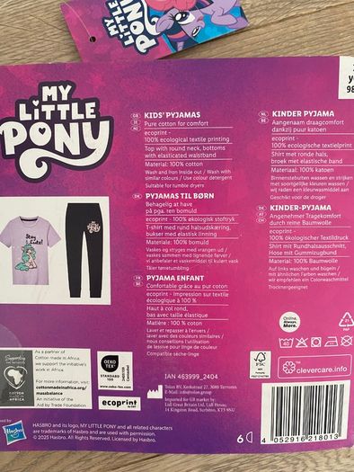 Girls dresses pyjamas and hair clips all brand new