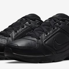Nike mens shoes size 9