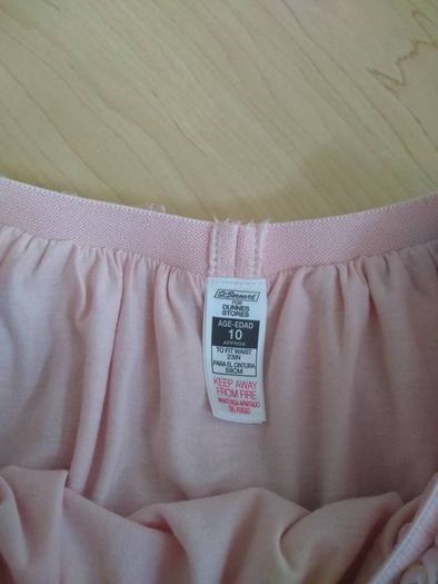 girls skirt