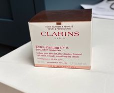 Clarins extra Firming with spf 15