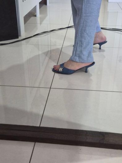 Christian dior kitten heels