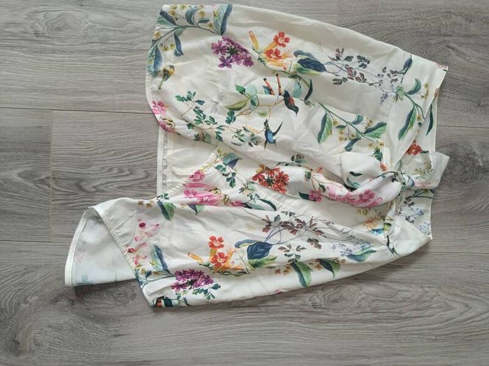 Women's  clothes