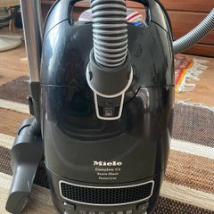 Miele C3 890W powerline