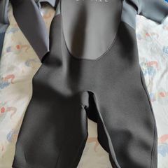 Wetsuit