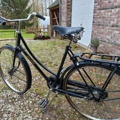 Raleigh Antique Bike Ladies working very good conditions for its Age