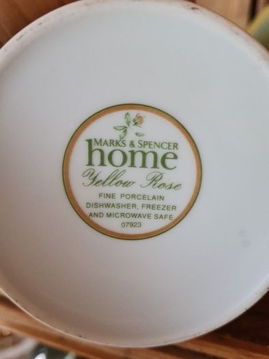 M& S yellow rose