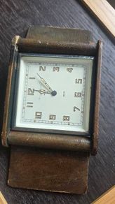 Vintage travel clock