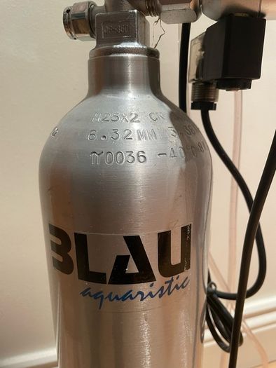 Blau Co2 Aluminium Tank & Dual regulator