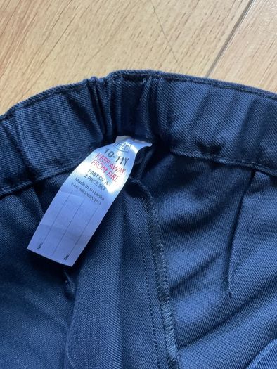 Boys navy school trousers 10-11 years Brand New with tags
