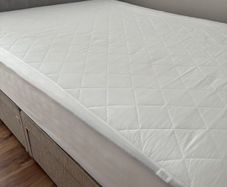 5 Foot Bed