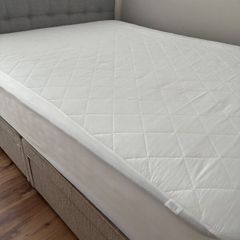 5 Foot Bed