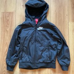 Boys Nike Jacket 8-10years