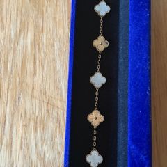 Clover Design Bracelet