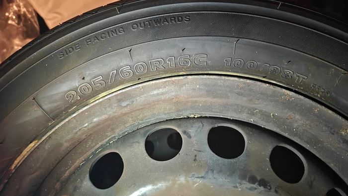 4 Hankook Radial RA14 Tyres + Ford Steel Wheels