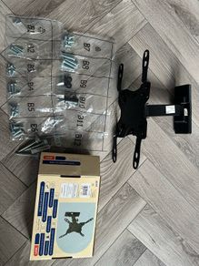 Small full motion TV mount