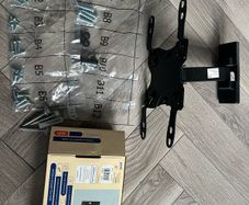 Small full motion TV mount