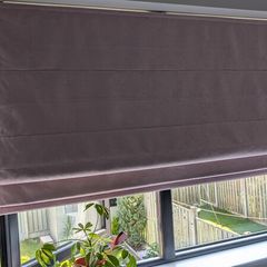 Roman blinds rose blackout