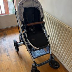 Uppa baby vista travel system