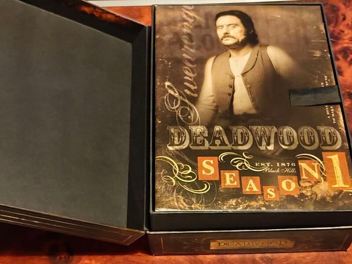 Deadwood the ultimate collection dvd boxset