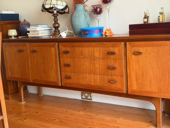 Mid Century Vintage Avalon Sideboard