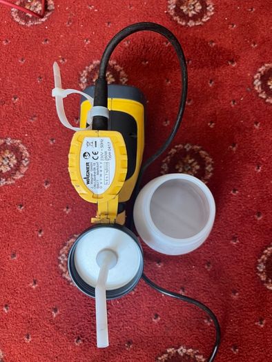 Wagner W100 Paint Sprayer