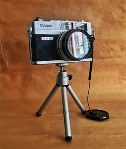 Canonet G-III 17 35 mm film camera Manufactured from spring 1972 to summer 1982