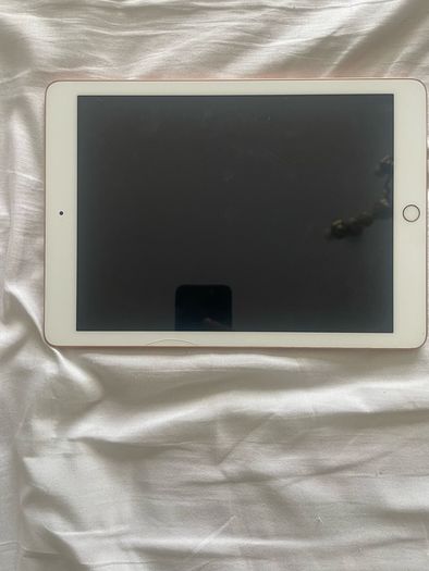 iPad 6th Generation