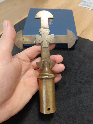 19 th century amazing brass bishops crosier top in the form of a cross