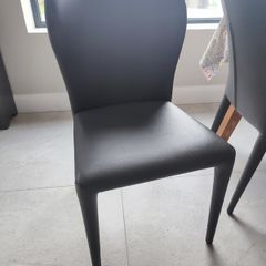 Dining chair