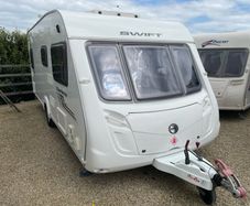 Swift Charisma 550