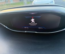 2022 Peugeot 5008
