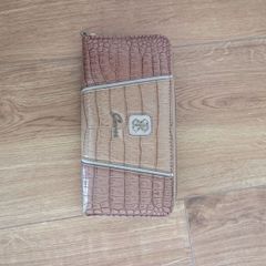 Guess wallet