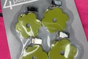 Tablecloth weights