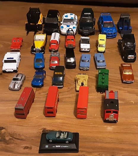 matchbox  corgi and lledo car's etc,